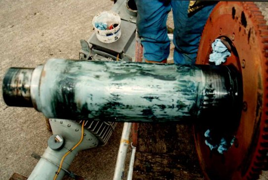Steve removing the generator at ground level and examining the single load-path welded joint for cracks
